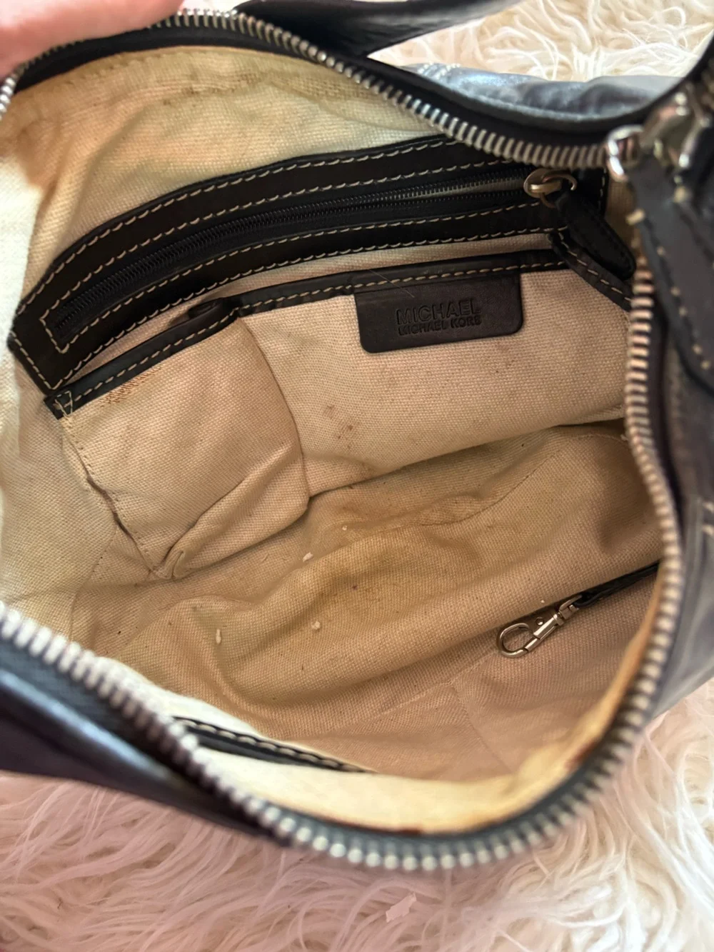 Michael Kors Black Leather Hobo Shoulder Bag White Contrast Stitch Y2K
